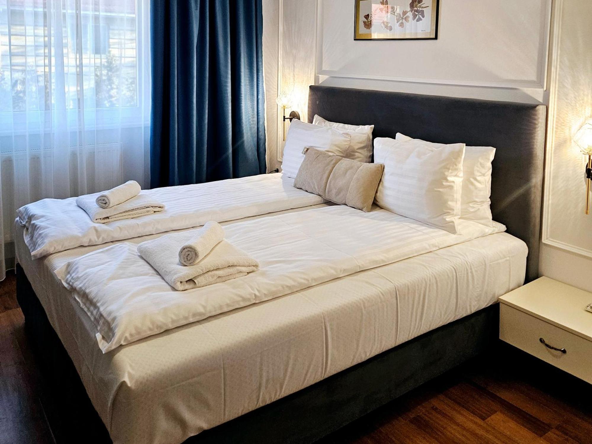 Hotel Royal Plaza By Timhotels Timişoara Exterior foto